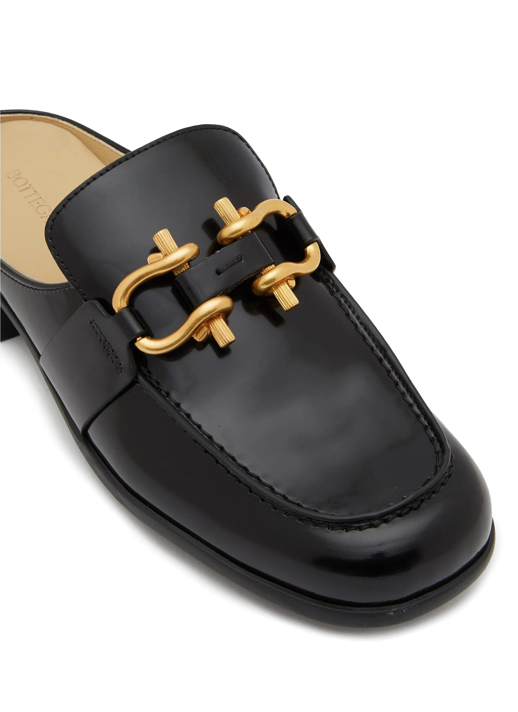 -----------BOTTEGA VENETA ---- ------------ ----‘Monsieur’ Patent Leather Loafer Mules --