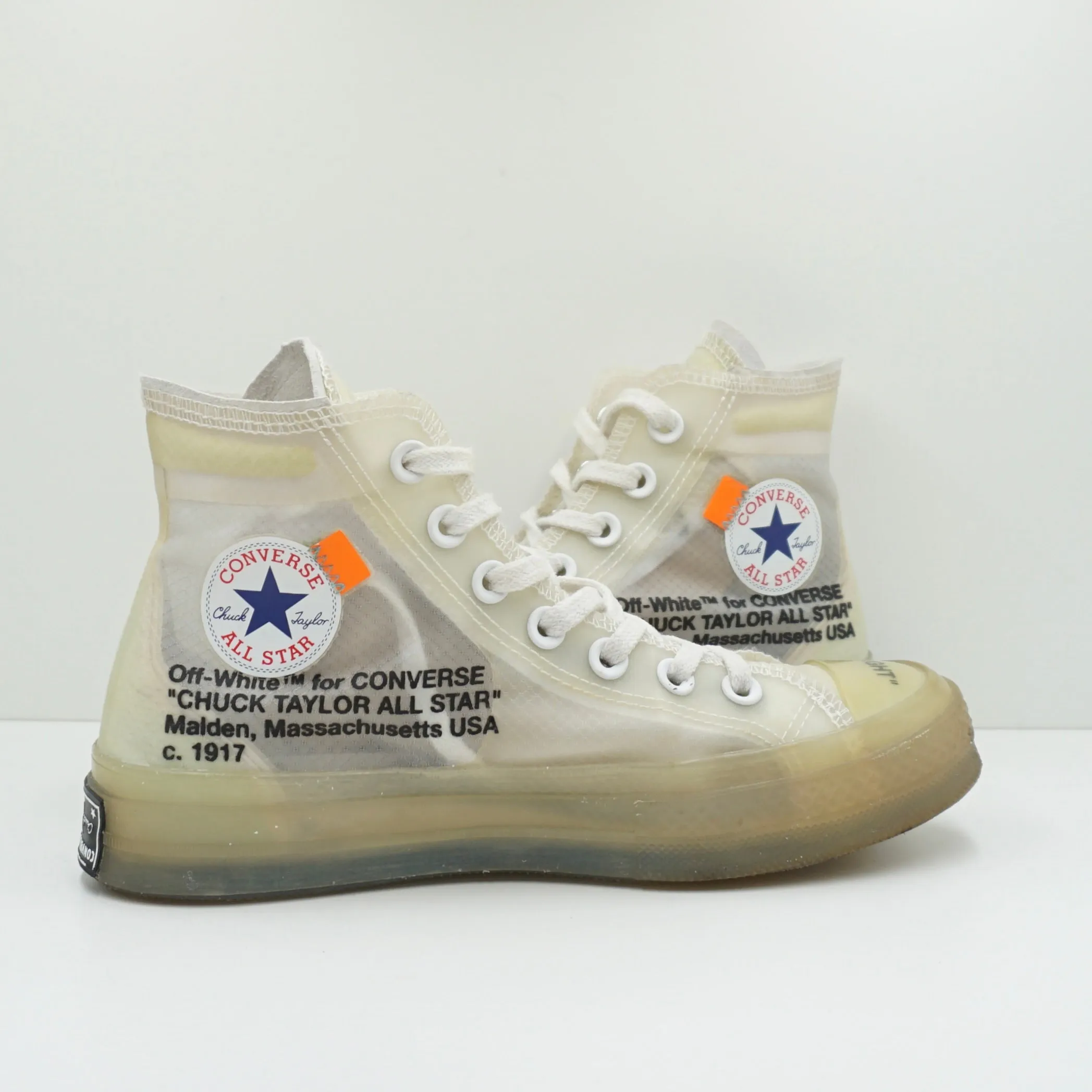 Converse Chuck Taylor All-Star Vulcanized Hi Off-White