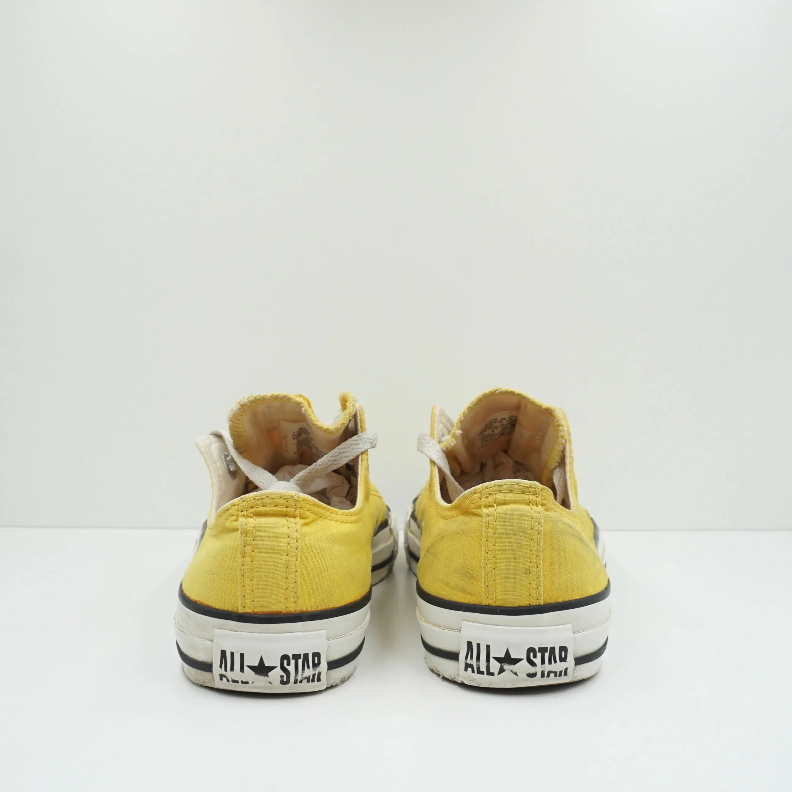 Converse Chuck Taylor Low Yellow