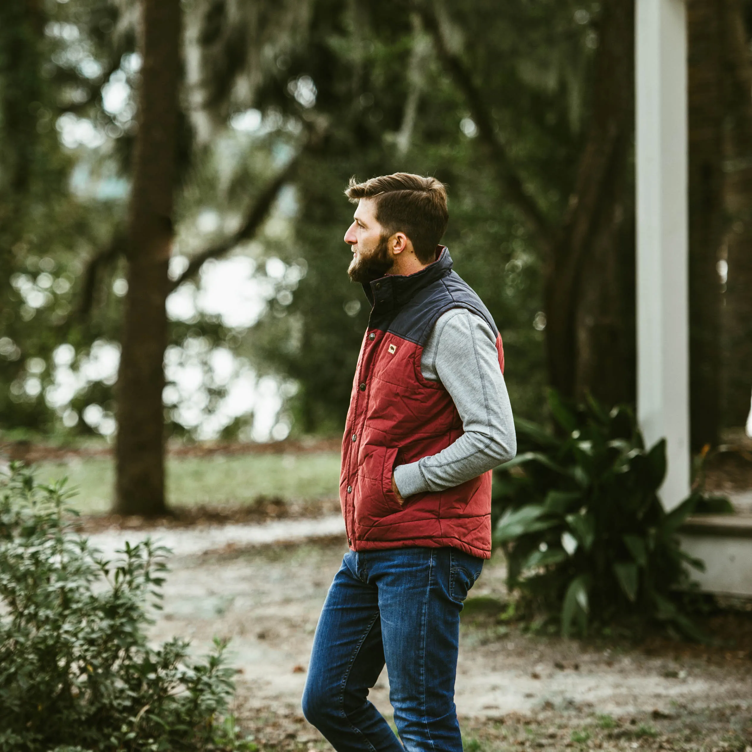 Hudson Vest | Red & Navy