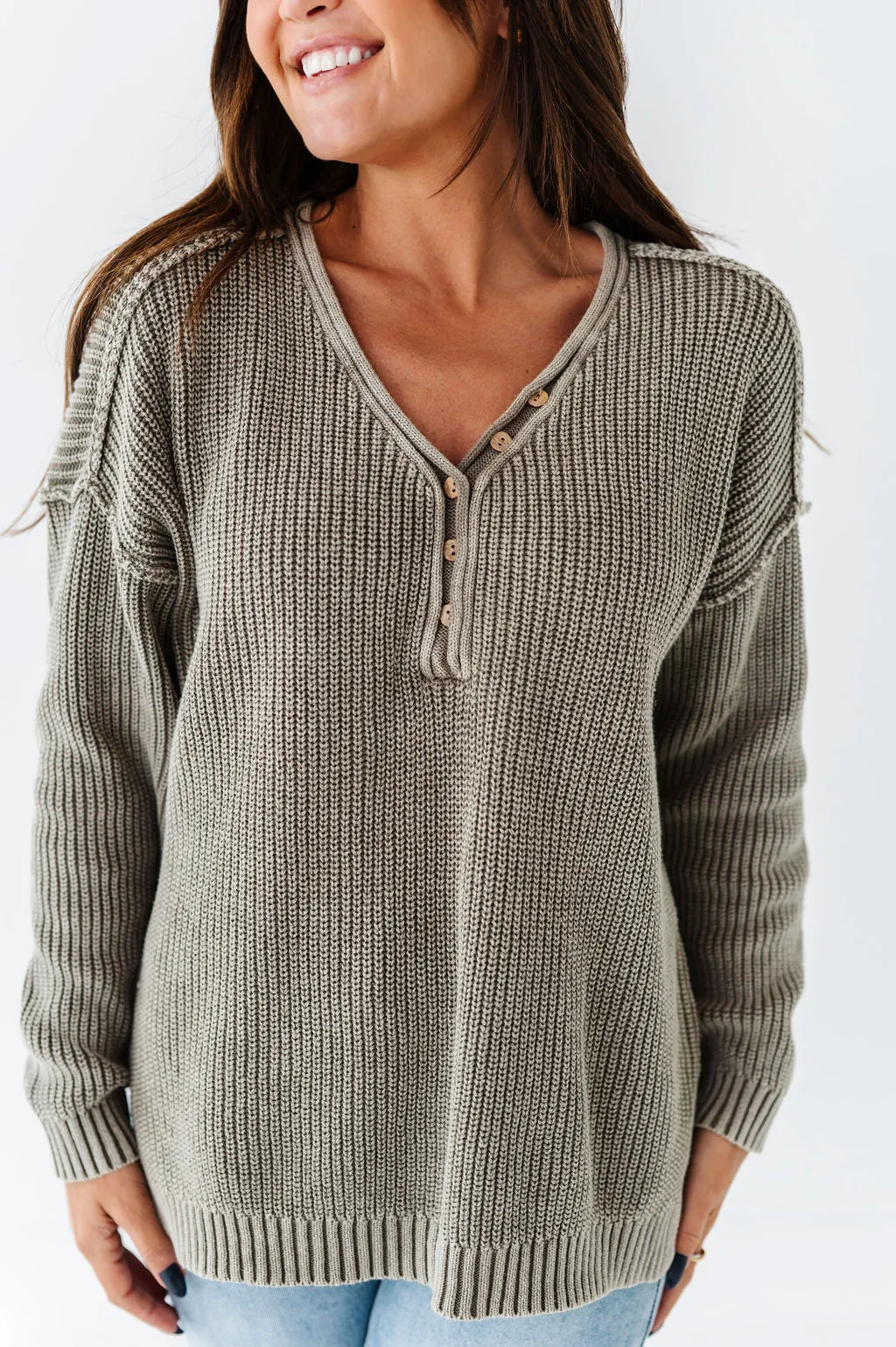 Indy Pullover Sweater in Olive