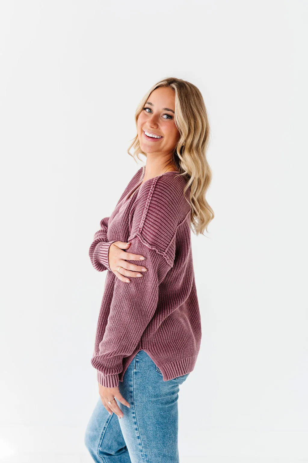 Indy Pullover Sweater in Violet