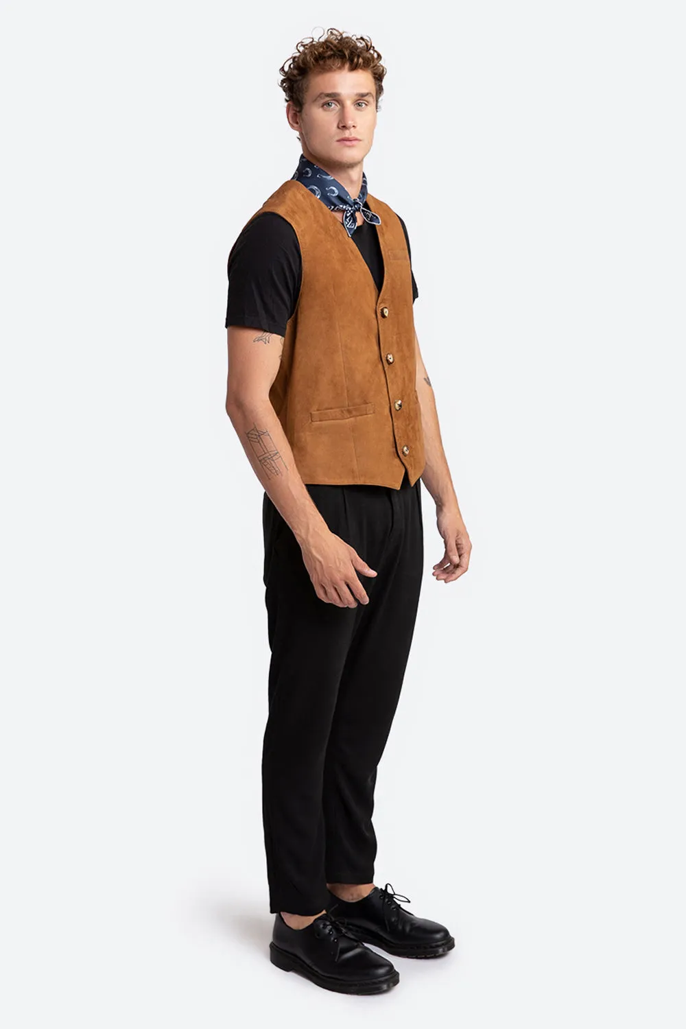 Jeronimo Suede Vest in Tan