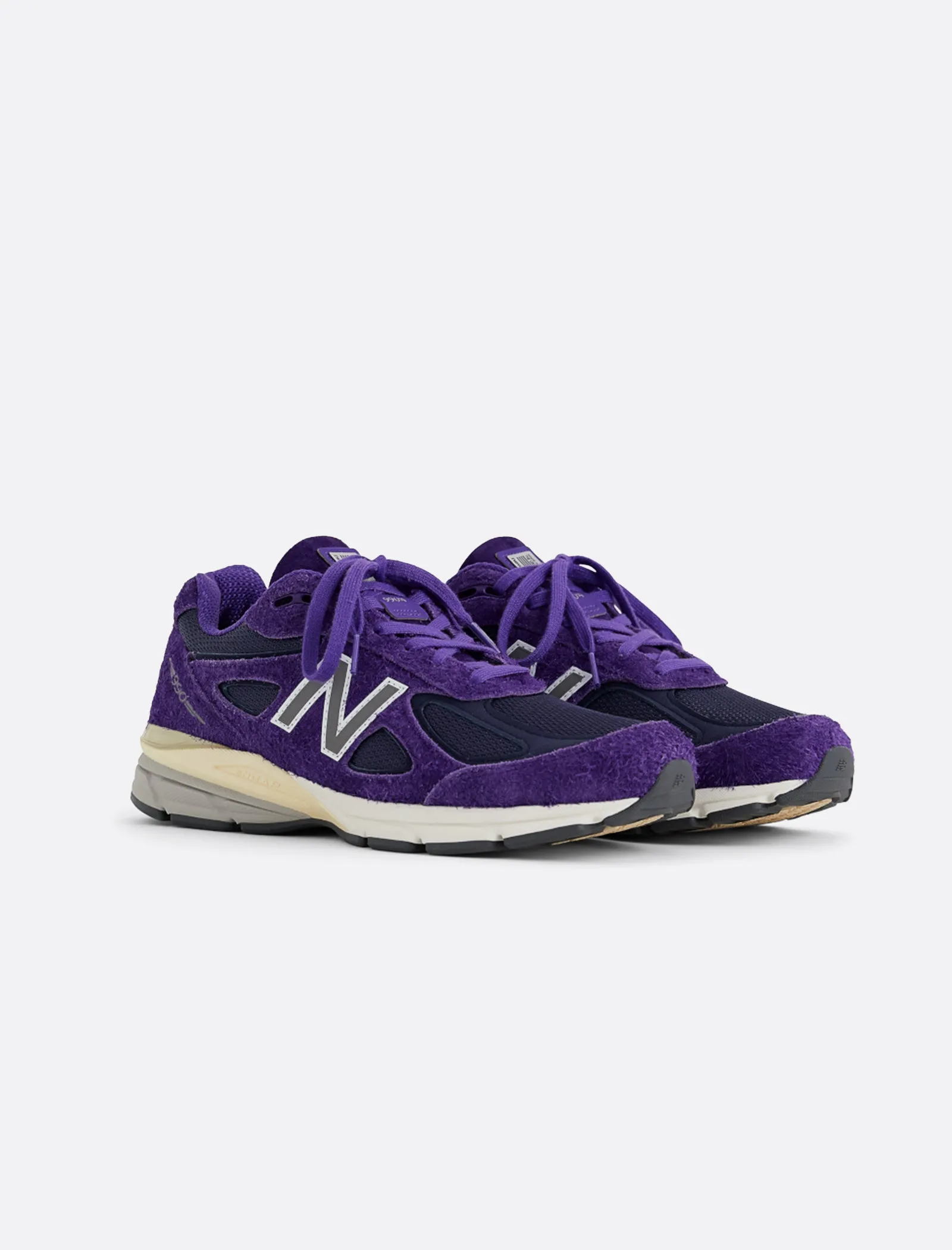 NEW BALANCE 990 v4 MADE IN USA 