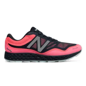 New Balance Women's WTGOBIBB Trail Runner Guava/Black