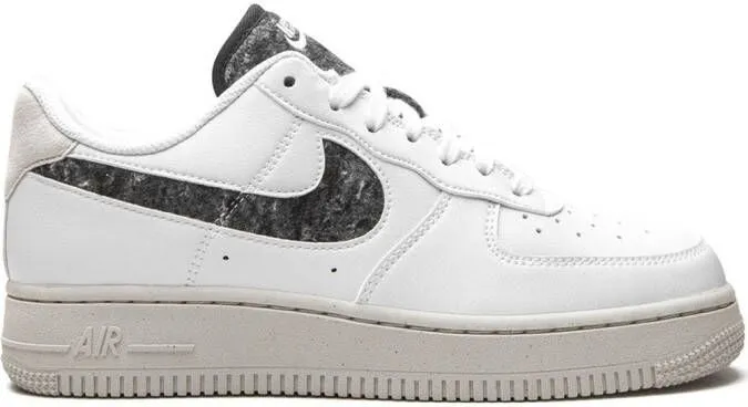 Nike Air Force 1 Low SE 