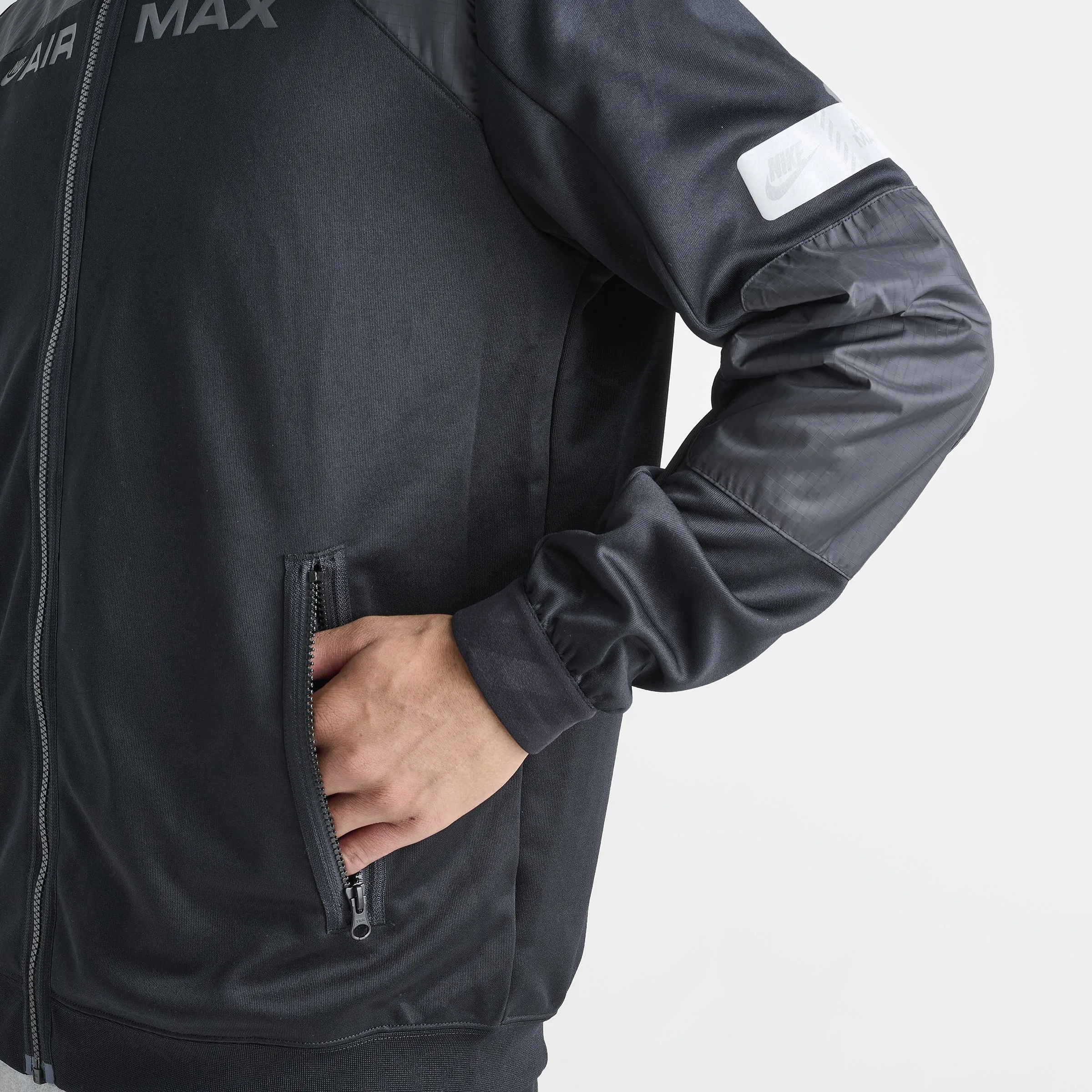 Nike Sportswear Air Max Full-Zip Hoodie / Black