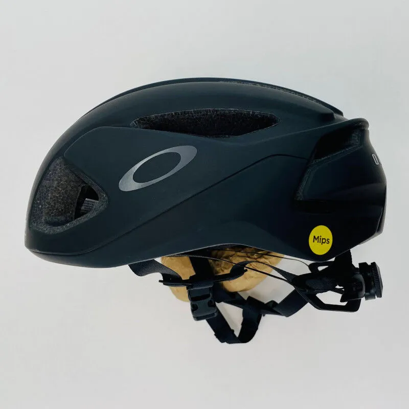 Oakley ARO3 - Second hand Cycling helmet - Black - M (54 - 58 cm) | Hardloop