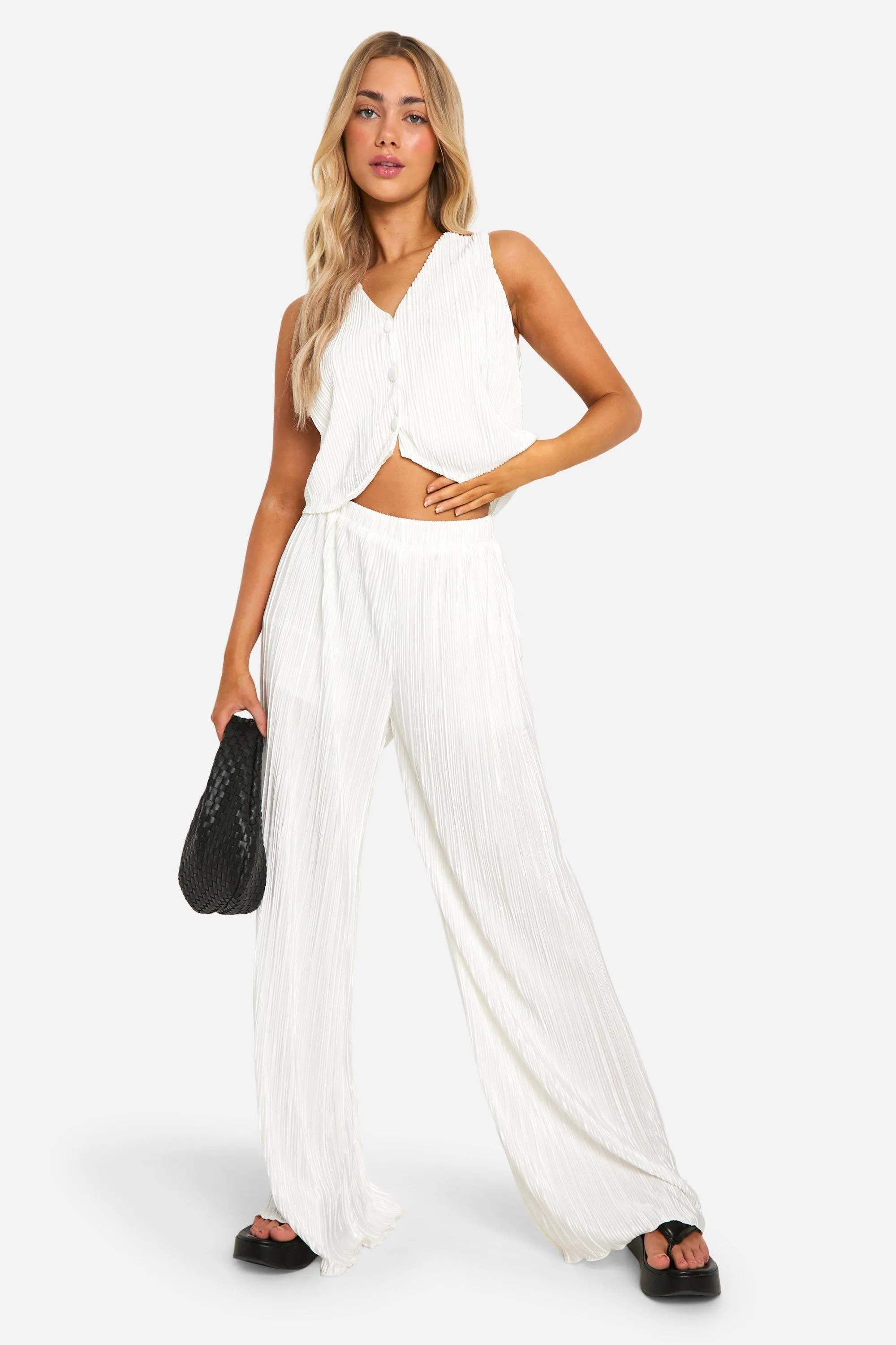 Plisse Relaxed Fit Wide Leg Pants