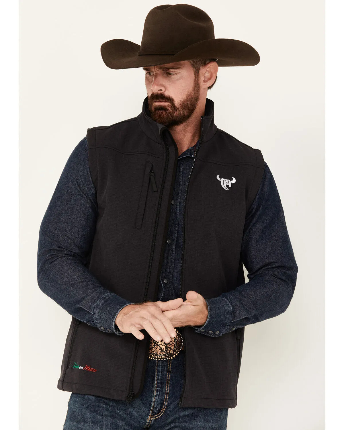 Product Name:  Cowboy Hardware Men's Hecho En Mexico Softshell Vest