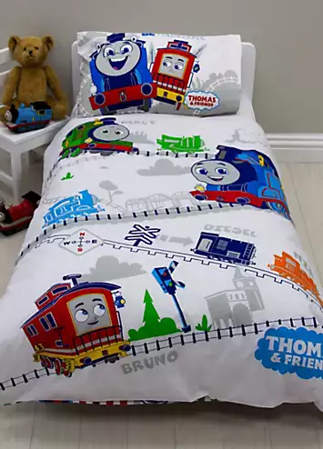 Thomas & Friends All Aboard Reversible Duvet Cover Set - Junior | Kaleidoscope