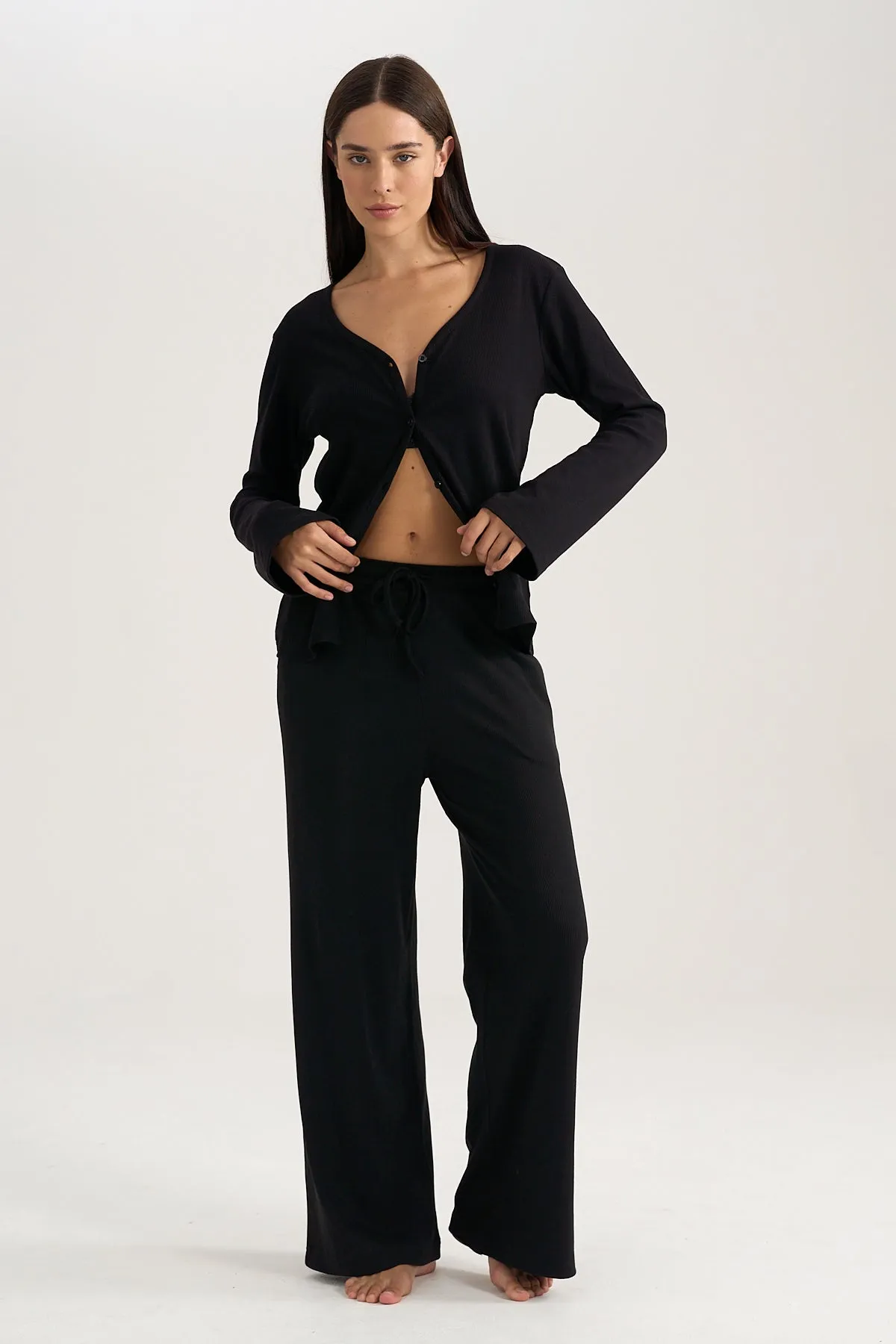 Wide-leg Rib Pants in Black