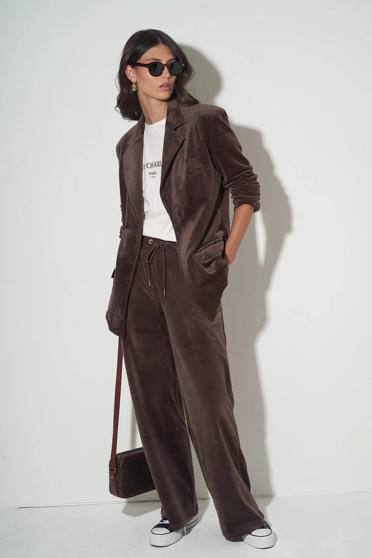 WIDE-LEG VELOUR TRACK PANTS IN BROWN